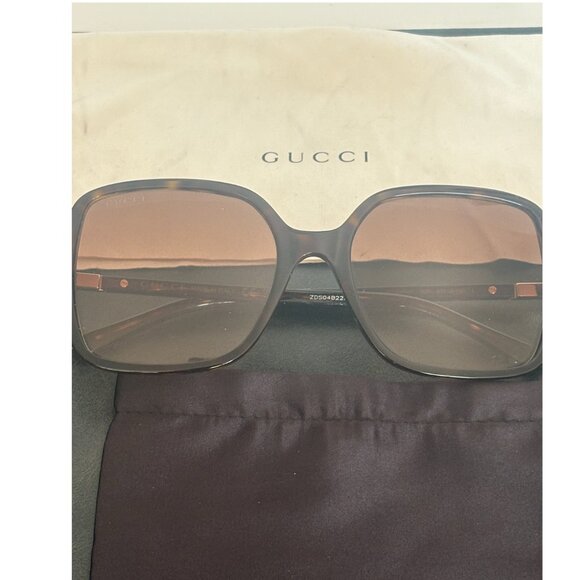 GUCCI Square Tortoise Sunglasses (GG1449S 002) - Picture 7 of 8